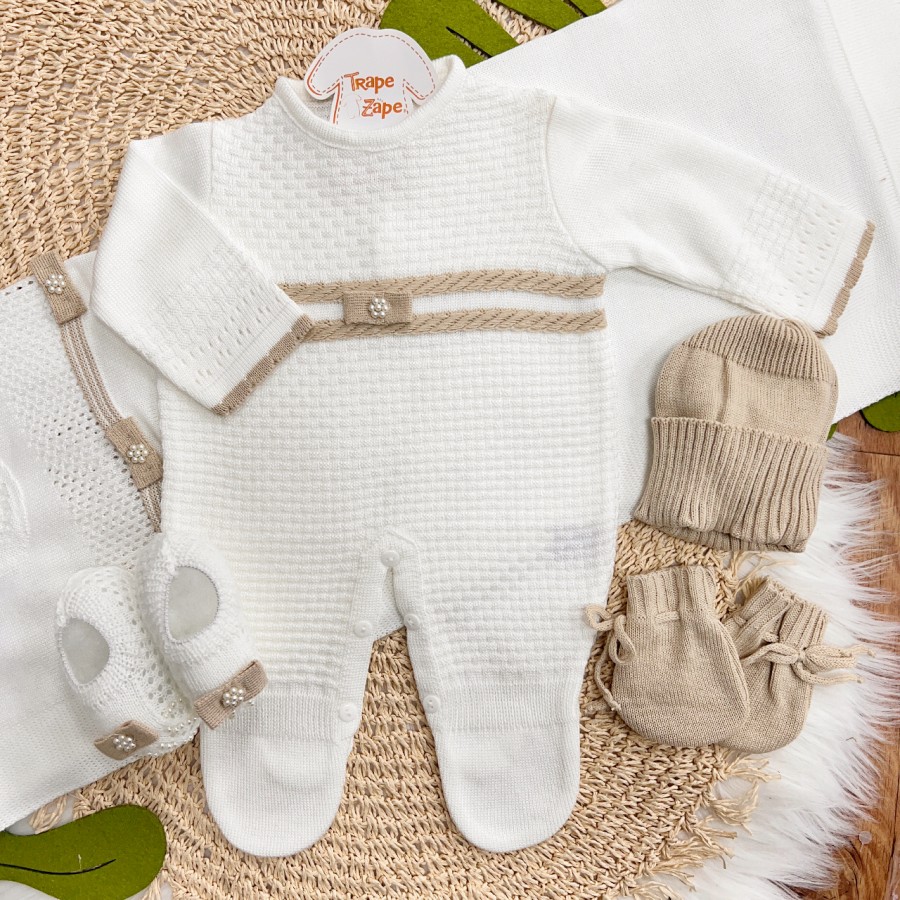 Saída Maternidade Maitê - Off White e Bege Saída Maternidade Maitê - Off White e Bege